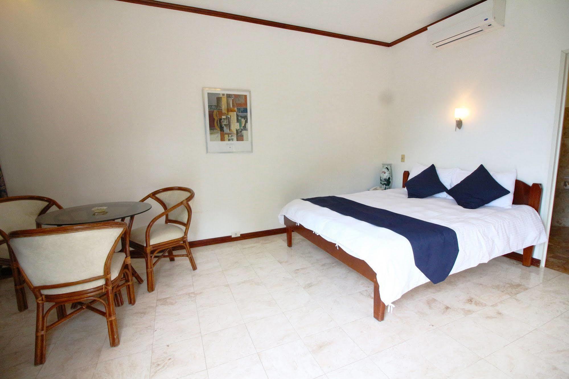 Mermaid Resort Puerto Galera Exteriér fotografie